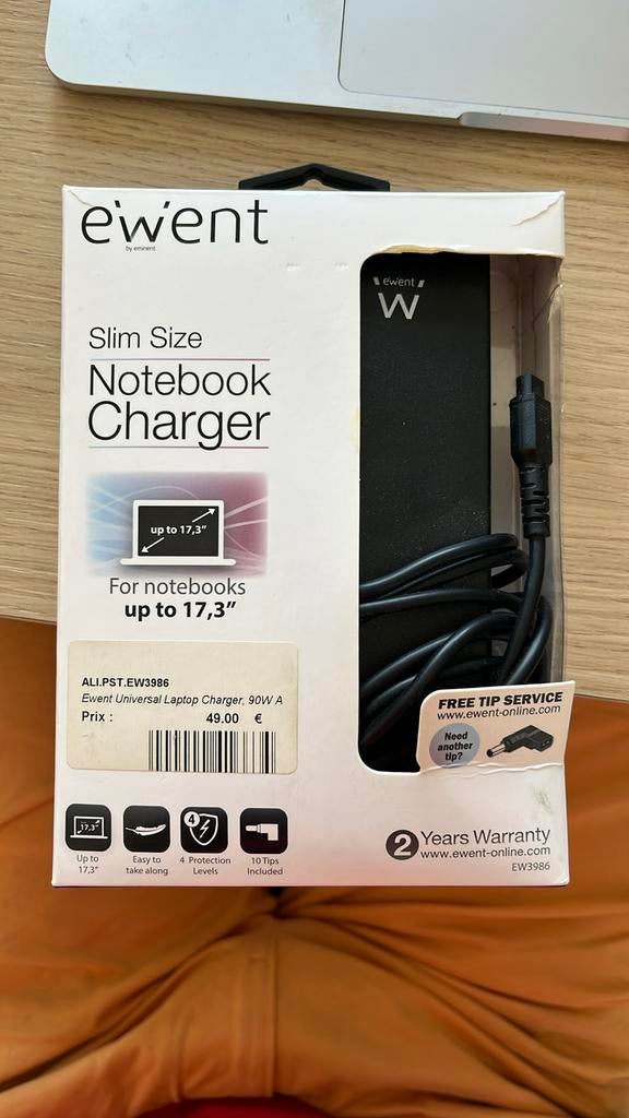 Ewent EW3986 Universal Laptop Charger (Slim-Size), Enlèvement, Comme neuf, Ewent