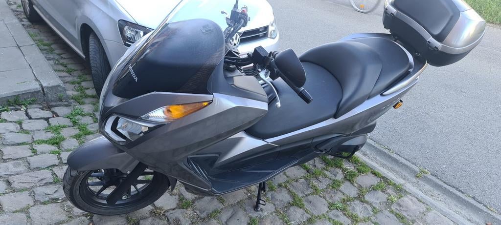 scooter honda forza 300cc, 300 cm³, Scooter, Particulier, 12 à 35 kW