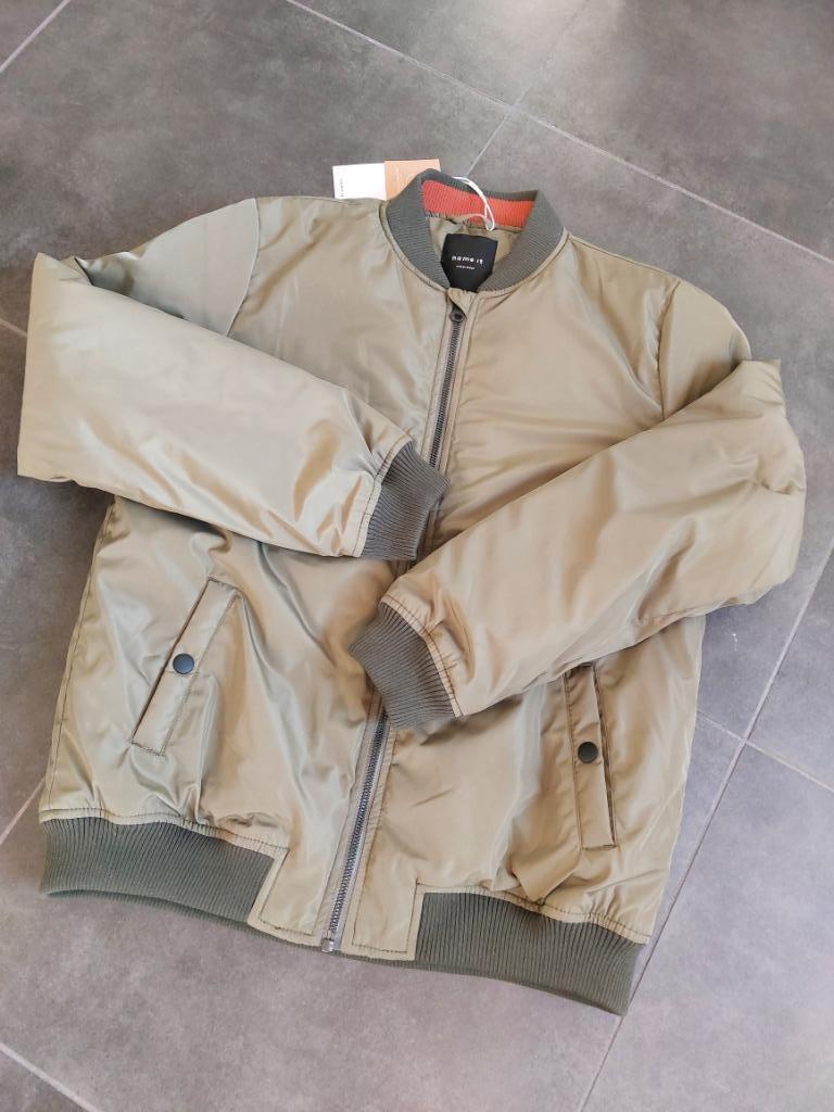 Kaki blazer Name It maat 164 /14 jaar NIEUW!, Ophalen, Name it, Nieuw, Jongen