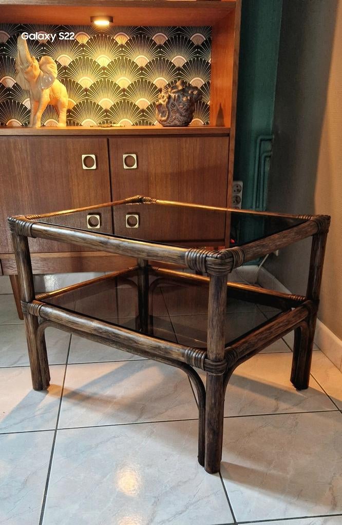 Petite table salon bambou verre fumé, Enlèvement