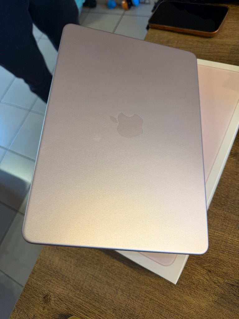 MacBook neo, Informatique & Logiciels, Apple Macbooks, 256 GB, Comme neuf, Azerty, 8 GB