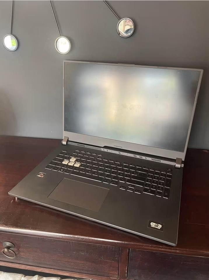 Game Laptop ASUS G713Q / G17-serie, Computers en Software, Windows Laptops, Zo goed als nieuw, 17 inch of meer, SSD, 16 GB, Azerty