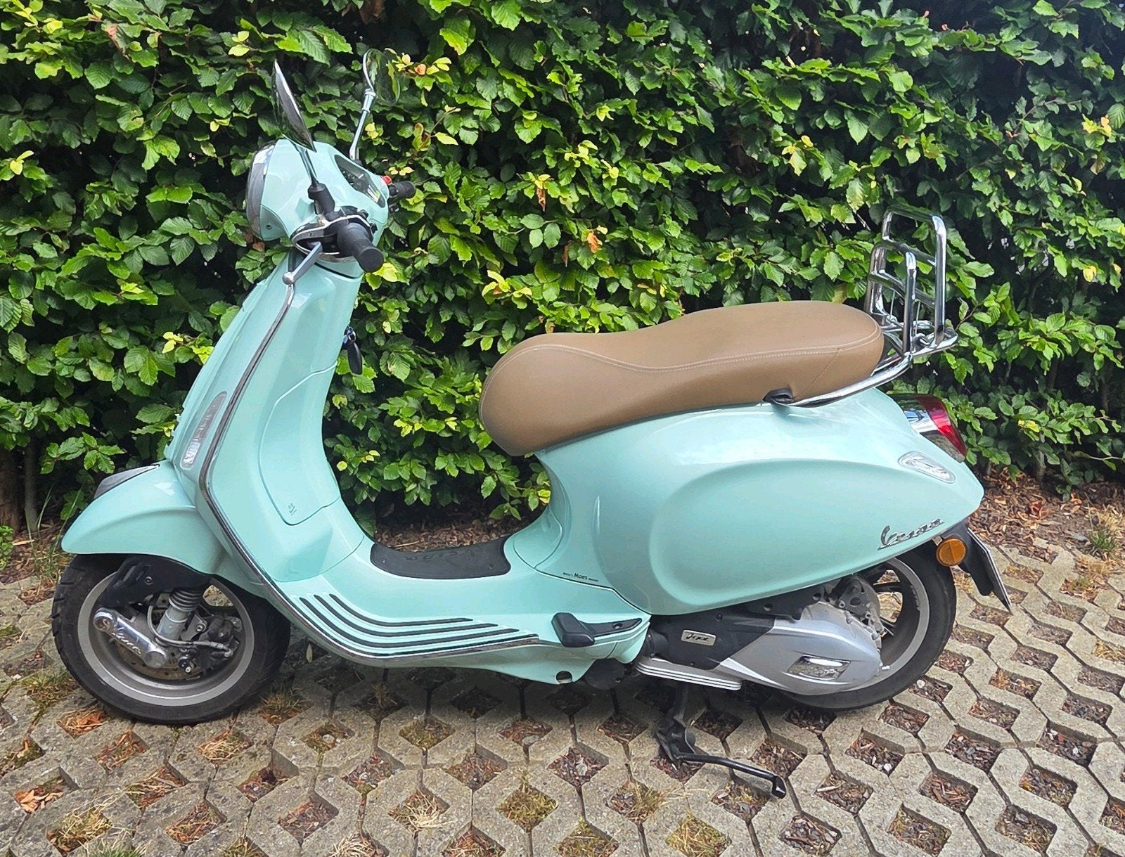Vespa Primavera 125 cc Mintgroen, Vélos & Vélomoteurs, Scooters | Vespa, Essence, Enlèvement