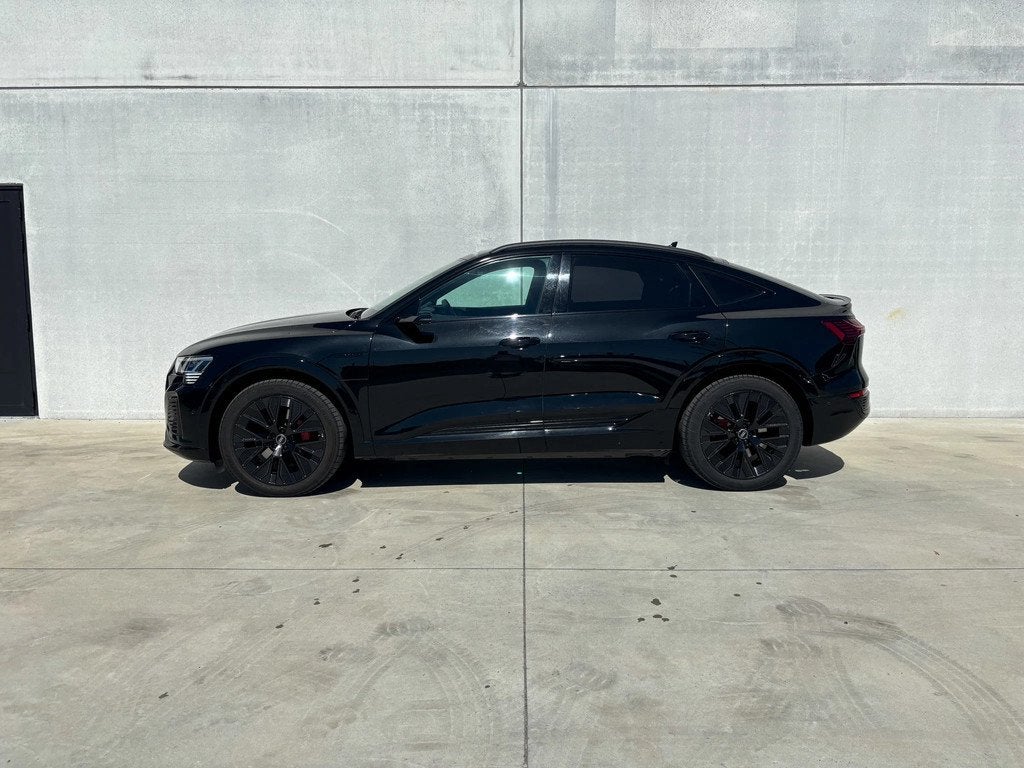 Audi Q8 55 Sportback E-tron | S-Line | Leasing (bj 2023), Auto's, Automaat, 4 zetels, Gebruikt, Euro 6