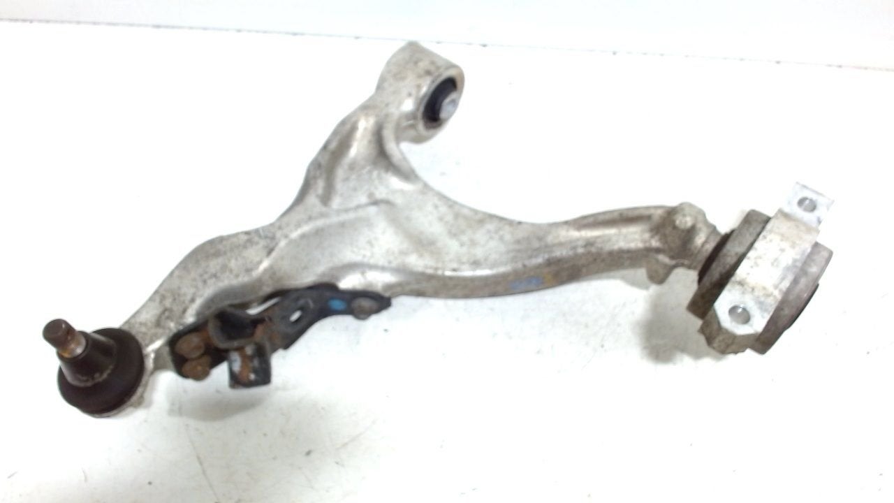Draagarm rechts voor Nissan 370 Z, Onderdelen@venauto.nl, Van der Ven Autorecycling B.V., Gebruikt, Ettenseweg 76, 4706 PB Roosendaal, The Netherlands