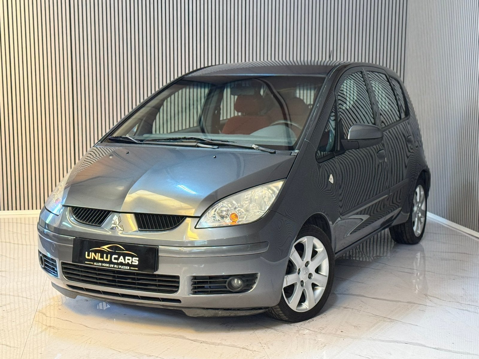 MITSUBISHI COLT 1.5 BENZINE, Auto's, Mitsubishi, Stof, Colt, Bedrijf, 5 zetels
