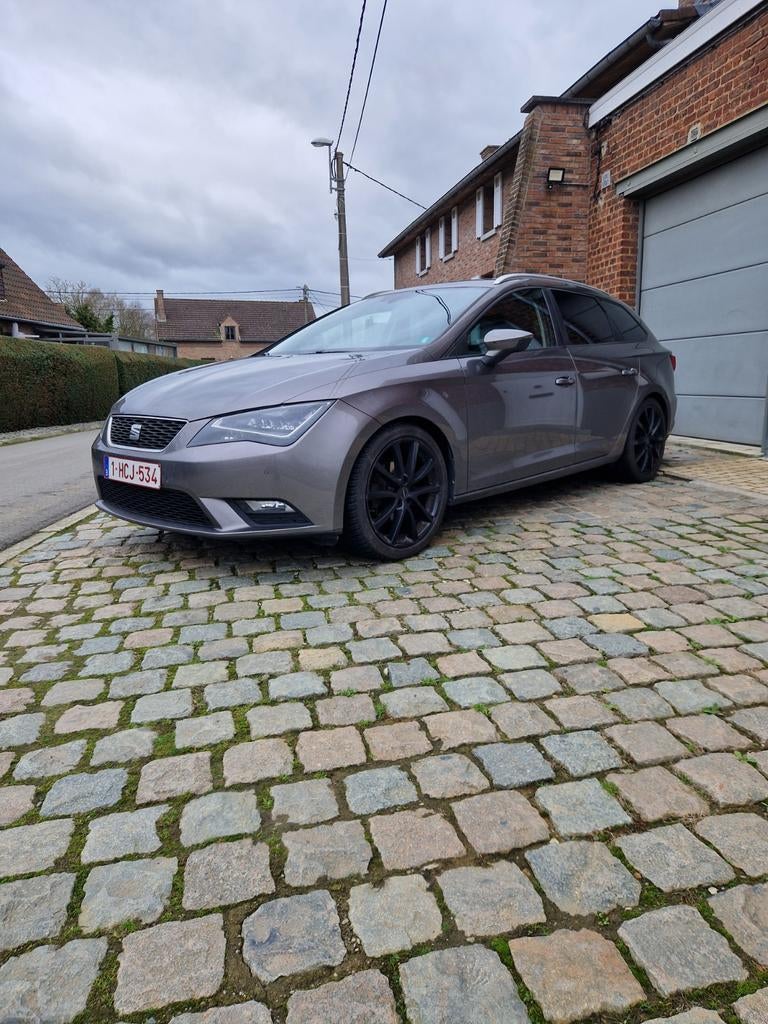 Seat leon st look fr 1.6tdi, Euro 5, Autres couleurs, Noir, 5 portes