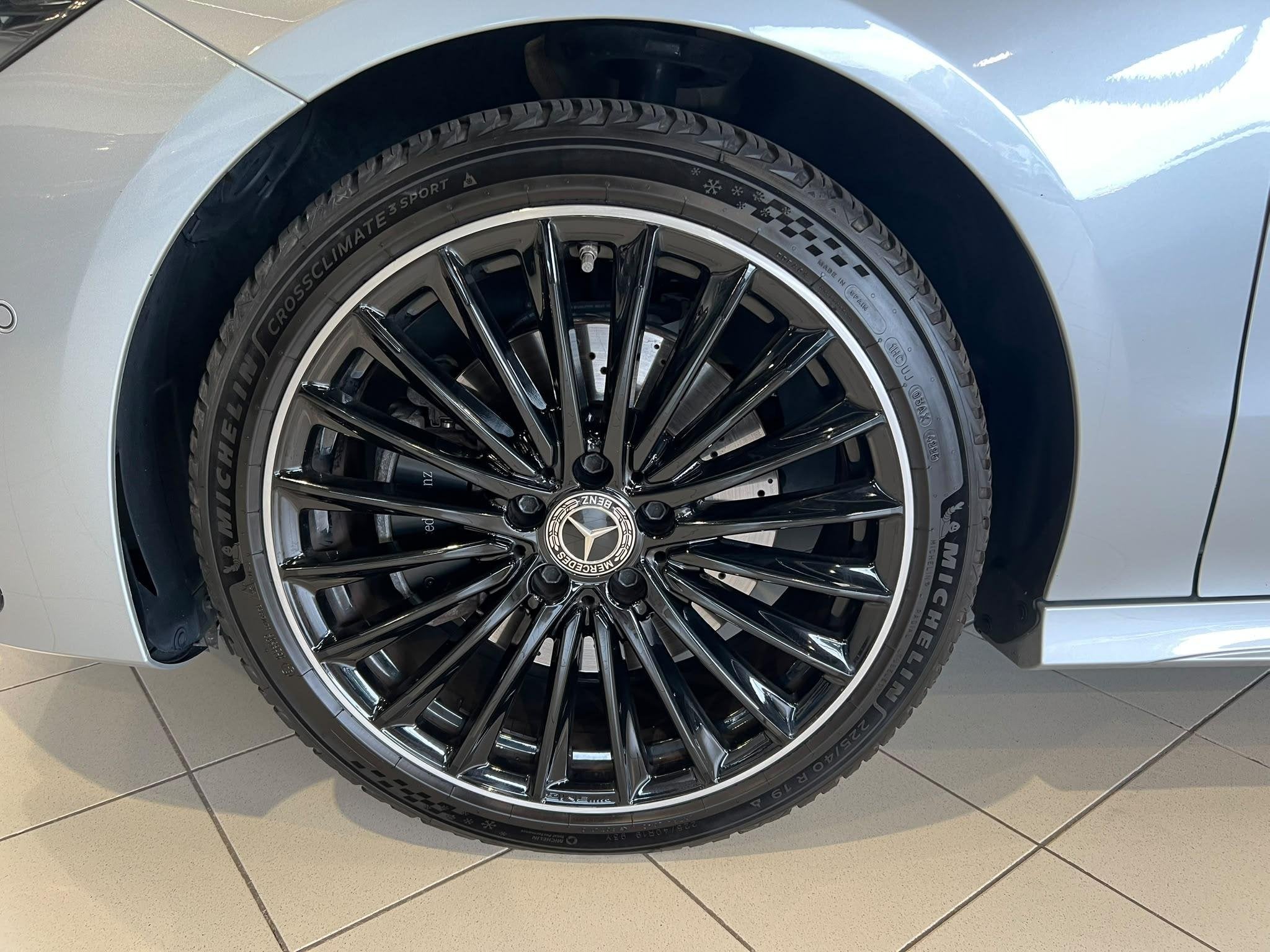 Mercedes-Benz CLA 250e AMG Line DOSSIER 9075, Stof, Gebruikt, 4 cilinders, 16 kWh