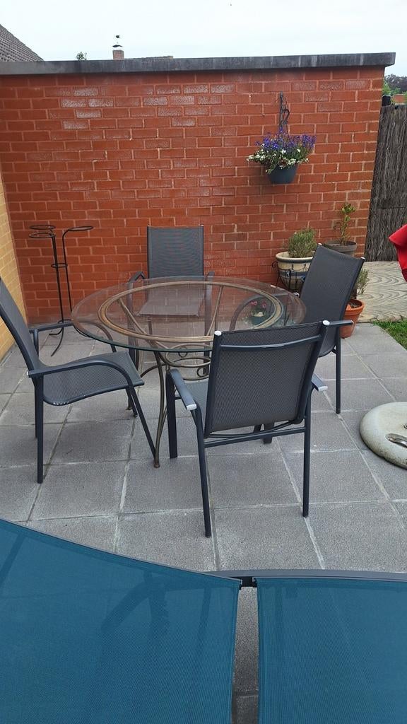 Tuintafel in smeedijzer met glazen blad en 4 stoelen, Tuin en Terras, Ophalen