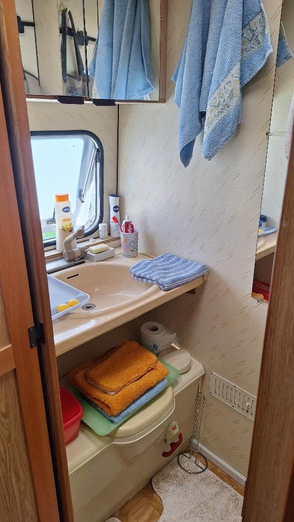 Caravane Viking 480, Particulier, Réfrigérateur, Jusqu'à 3
