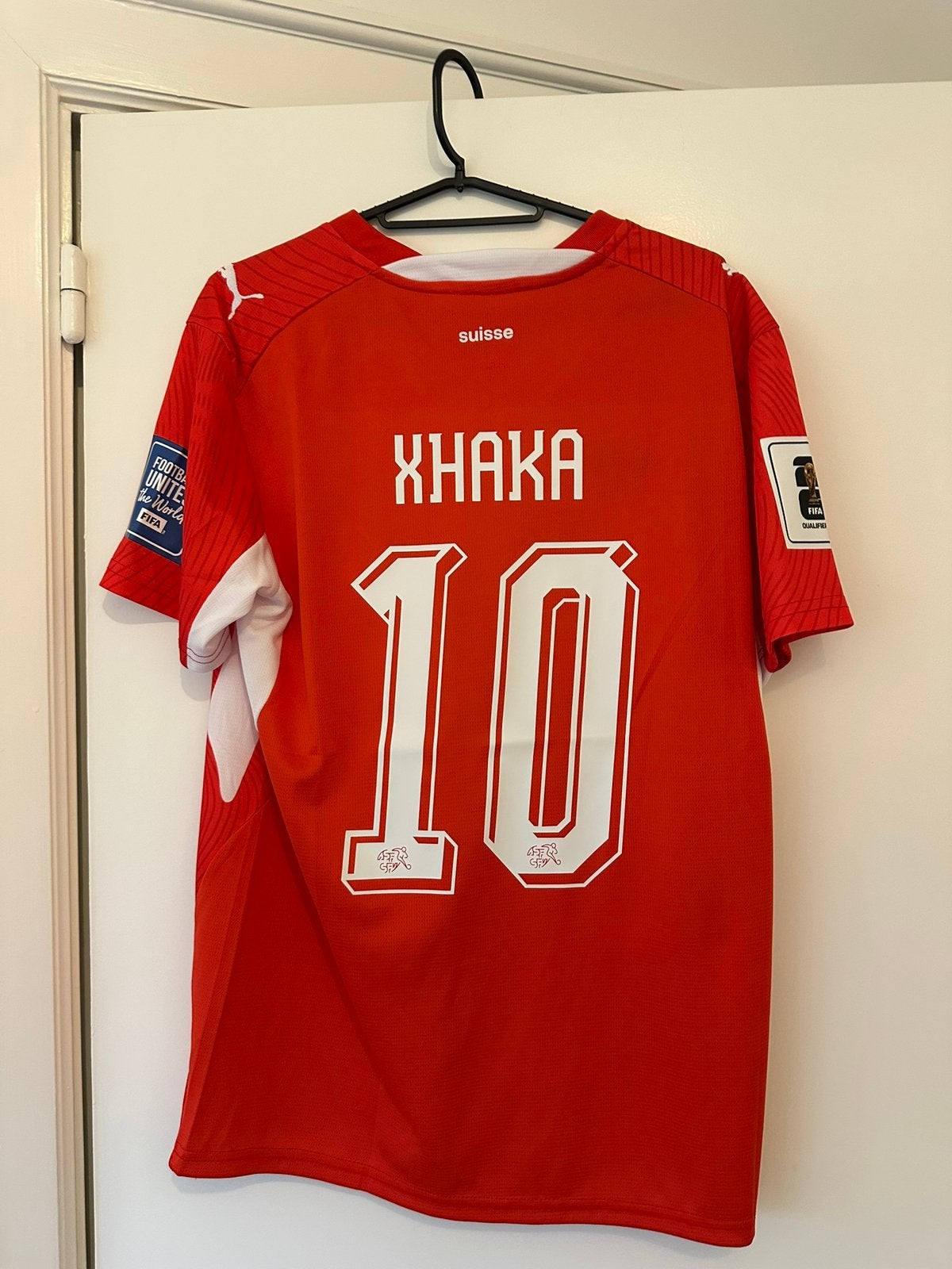 Xhaka, Suisse S, Enlèvement ou Envoi, Comme neuf