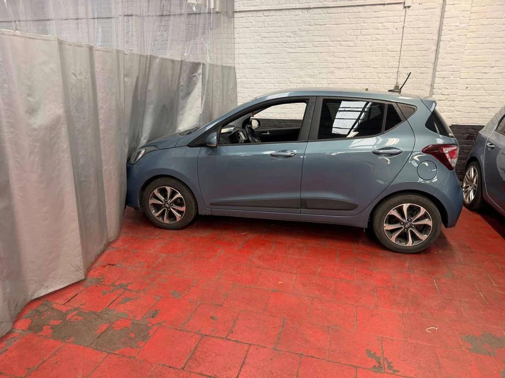Hyundai i10 i10 1.0i * CAPT ARR * A/C * SIEG CHAUFF * 189X42, Autos, Hyundai, Achat, 998 cm³, Entreprise, Boîte manuelle