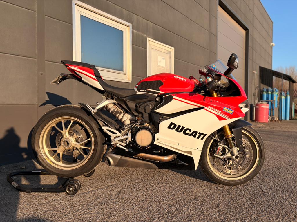 Ducati 1299S Panigale, Motoren, 1299 cc, Traction Control, 4 cilinders, Motorrijbewijs A