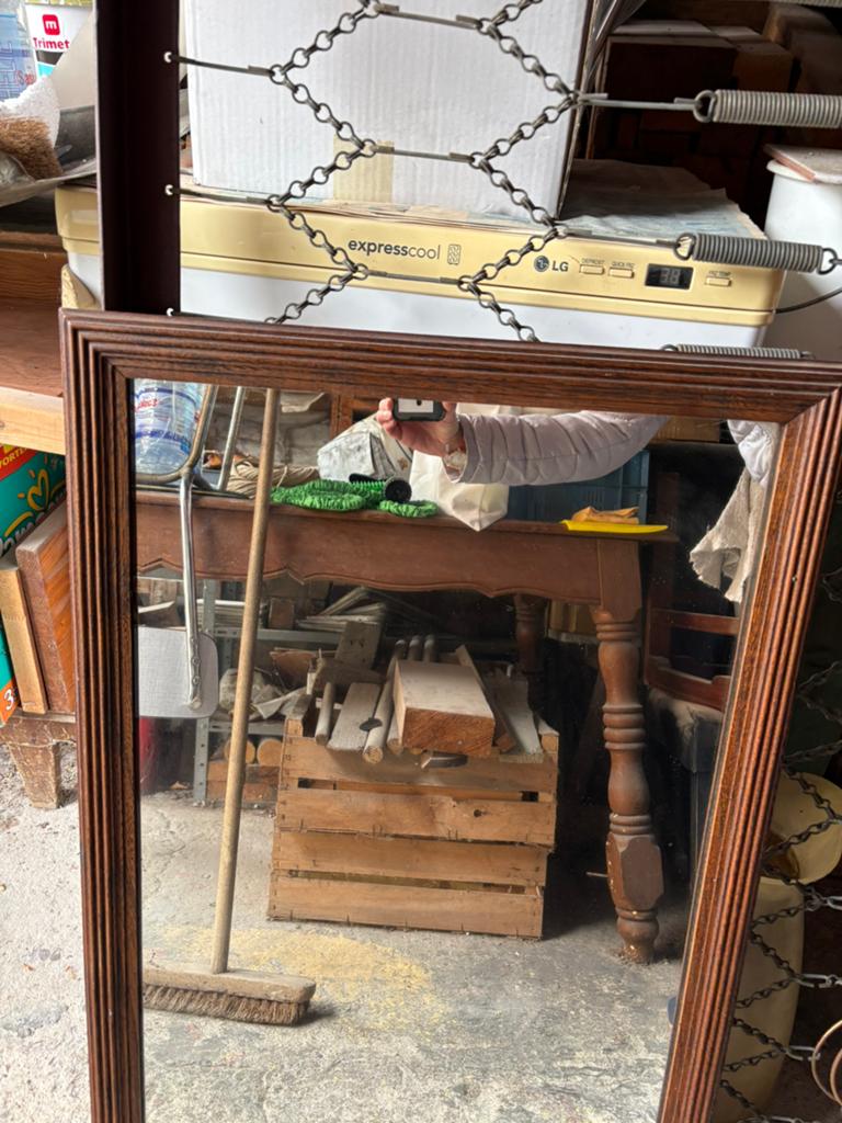 Miroir, Antiquités & Art, Enlèvement