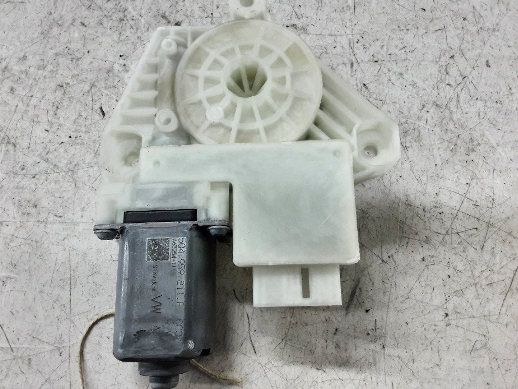 MOTEUR LEVE VITRE ELECTRIQUE ARRIÈRE GAUCHE Golf VII (AUA), Autos : Pièces & Accessoires, Arrière, Volkswagen, Volkswagen AG, Utilisé