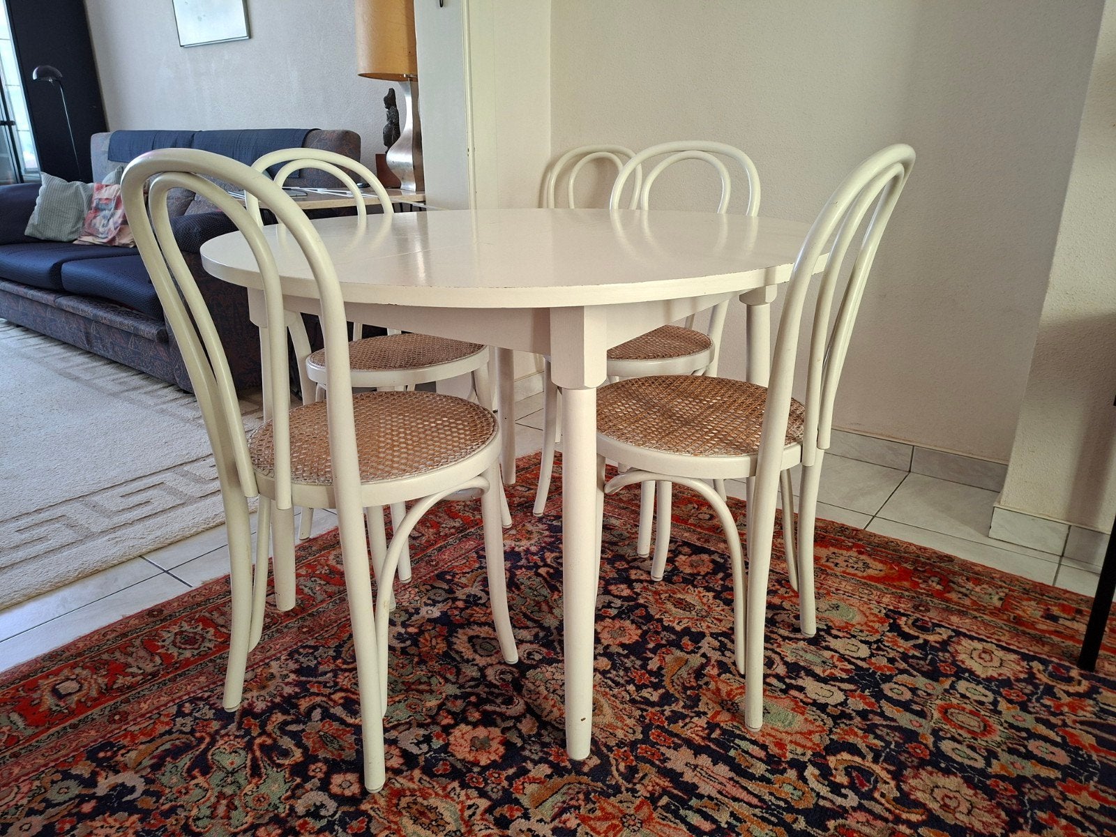 Ronde eettafel uittrekbaar met 6 thonet stoelen, Ophalen