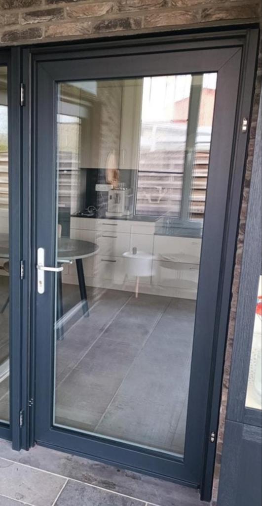 GEZOGT: buitendeuren en ramen. Regio

Heusden-zolder, Doe-het-zelf en Bouw, Deuren en Vliegenramen, Ophalen