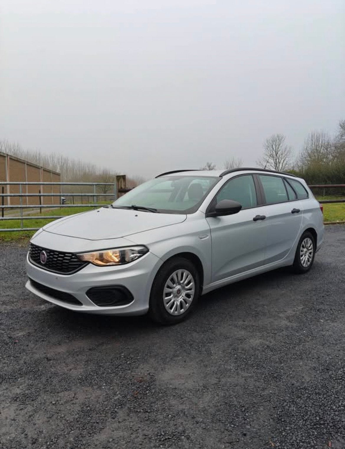 Fiat tipo break 1.4L, Autos, Volkswagen, Particulier, Vitres électriques, Essence, Break, Enlèvement