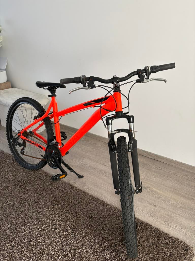 btwin rockrider mountainbike 24 inch., Fietsen en Brommers, Fietsen | Mountainbikes en ATB, Ophalen of Verzenden, Zo goed als nieuw