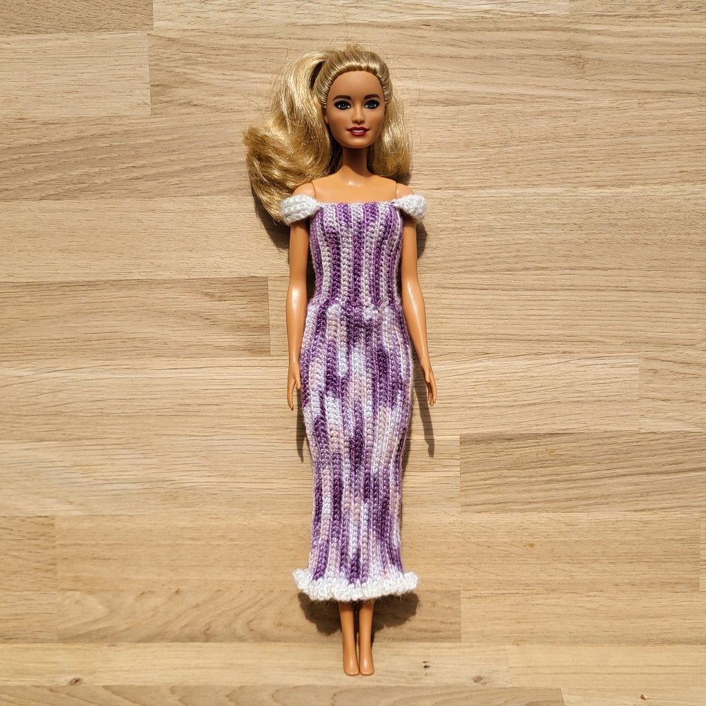 Poppenkleed, jurk, poppenjurk, poppenkleertjes, gehaakt, Ophalen of Verzenden, Nieuw, Barbie