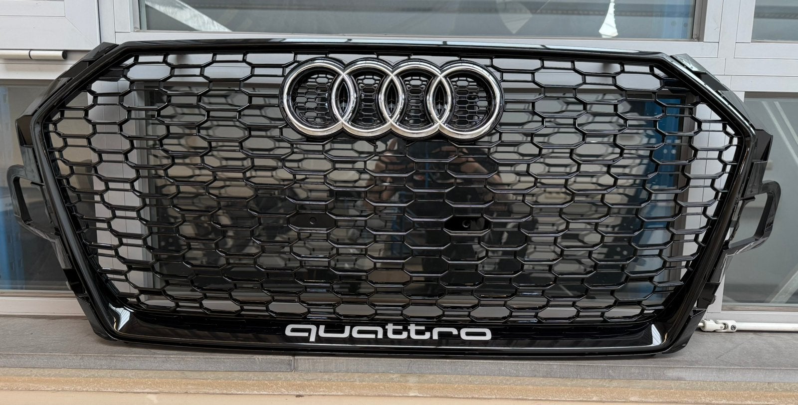 Audi RS4 B9 Grille – Nieuw – Nooit Gemonteerd, Auto-onderdelen, Ophalen, Nieuw, Voor, Audi