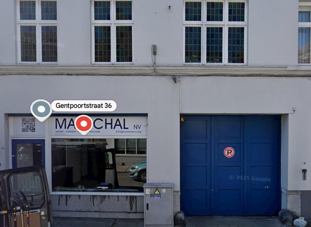 Autostaanplaats (overdekt) te Huur, Brugge
