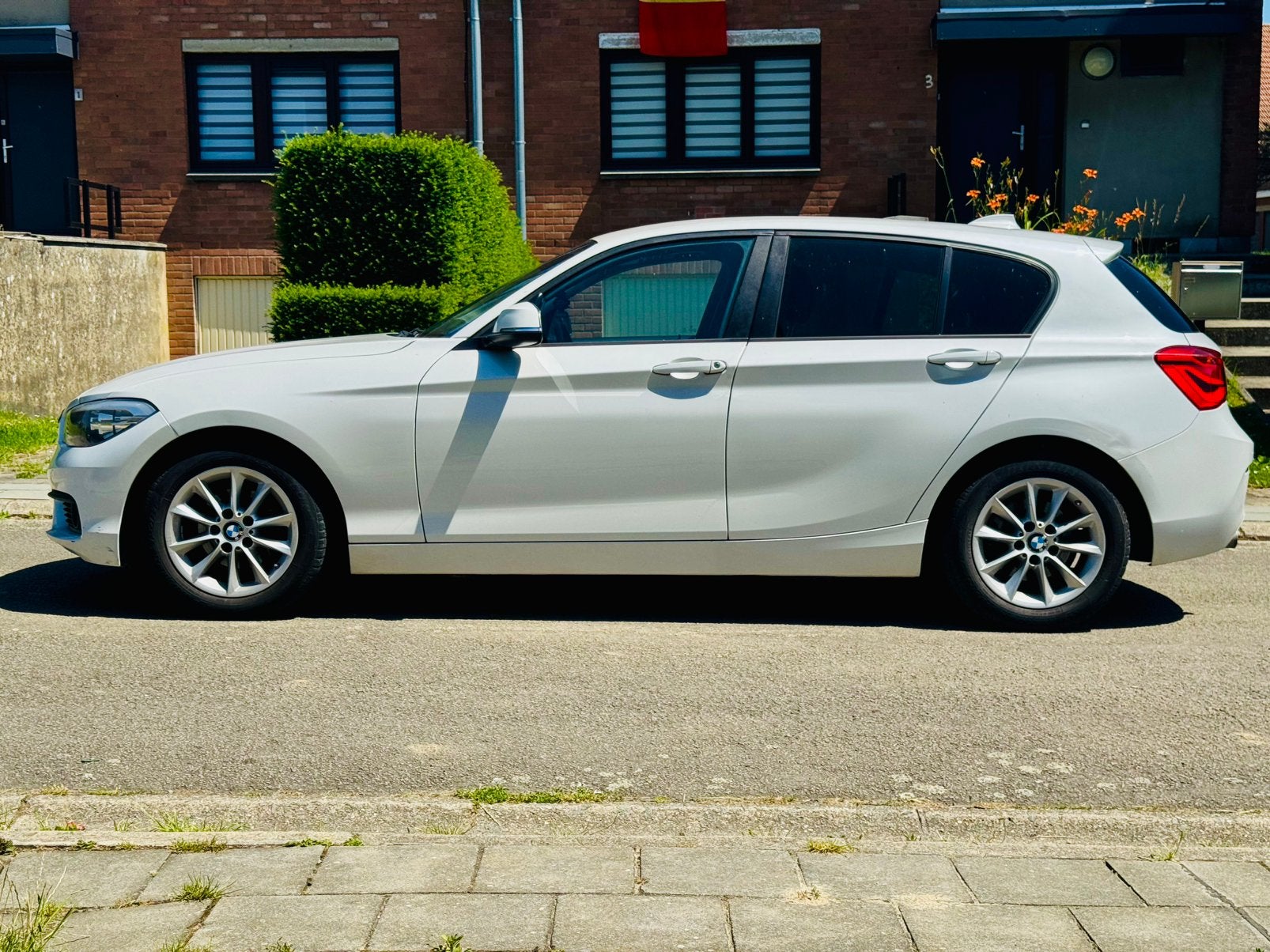 BMW116d 2016, Autos, Achat, Boîte manuelle, Noir, 5 portes