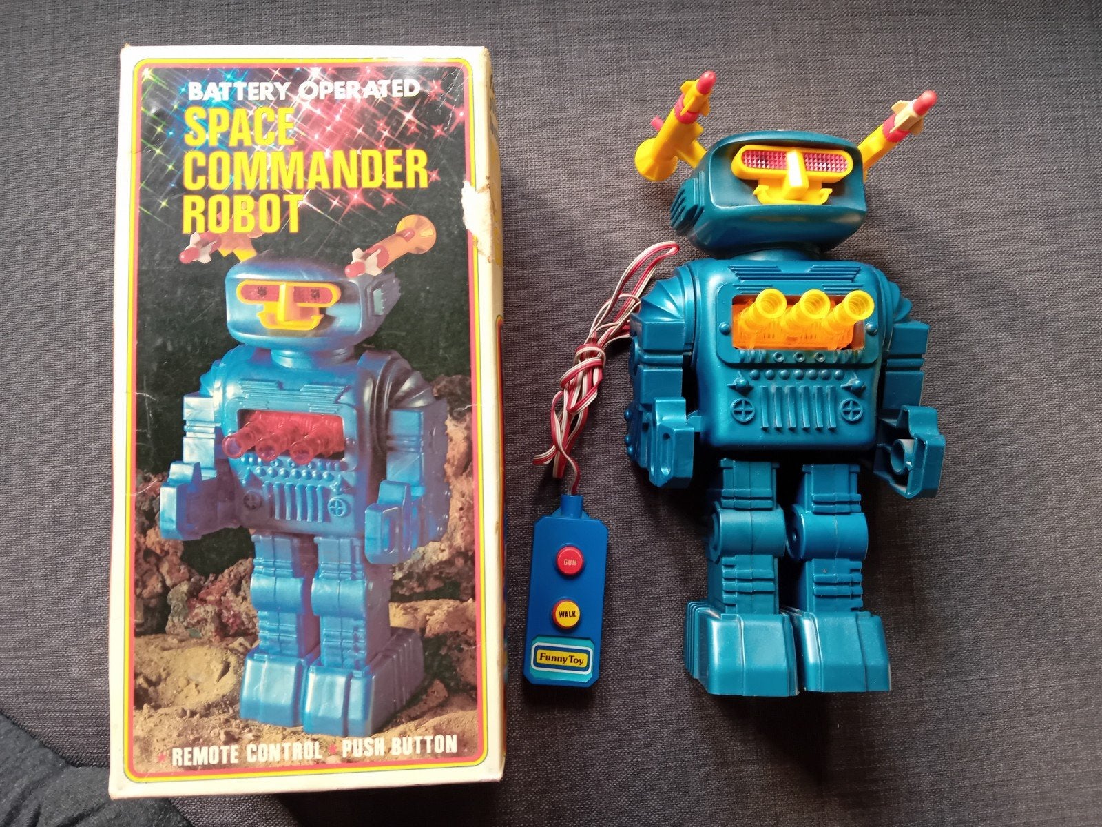 space commander robot, Ophalen of Verzenden
