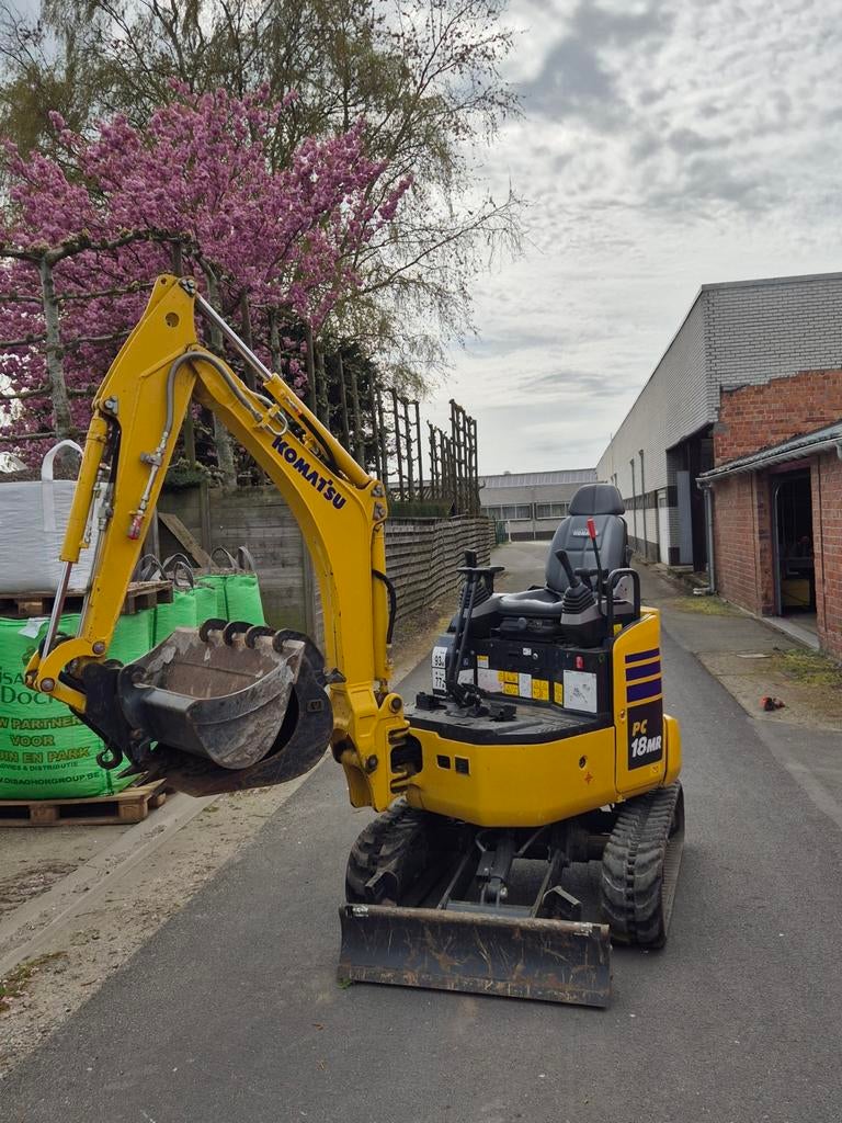 KOMATSU PC18 nieuwstaat!, Articles professionnels, Machines & Construction | Grues & Excavatrices, Enlèvement