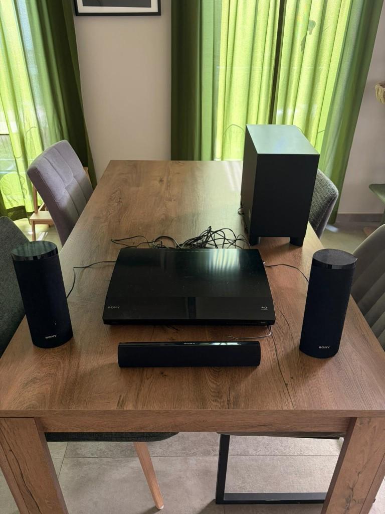 Sony home cinema en Blu-Ray BDV-E380, TV, Hi-fi & Vidéo, Ensembles home-cinéma, Comme neuf, Lecteur Blu-ray, Système 5.1, 70 watts ou plus