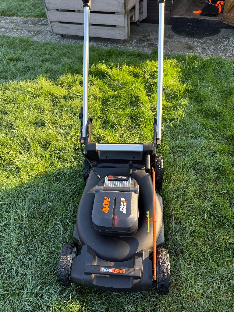 Tondeuse à gazon à accu, Enlèvement, Utilisé, Tondeuses à gazon sur batterie, Fonction de mulching