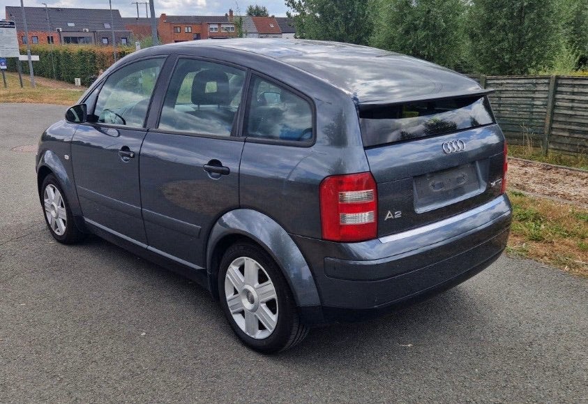 Audi A2 1.4 TDI *82.000 Km*2004*PROPER*AIRCO*5 DEURS*CARPASS, Autos, Argent ou Gris, Achat, Boîte manuelle, Entretenue par le concessionnaire