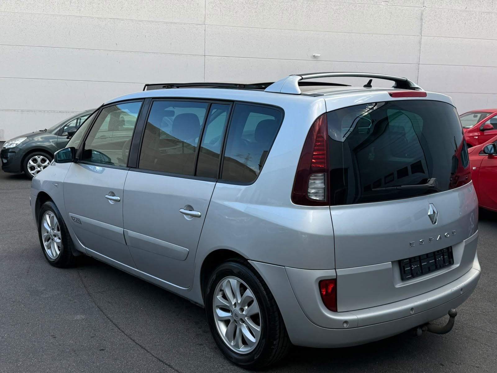 Renault Espace 7 Places 2.0dCi 96kW Euro 4, Autos, 94 kW, Argent ou Gris, Achat, Entreprise