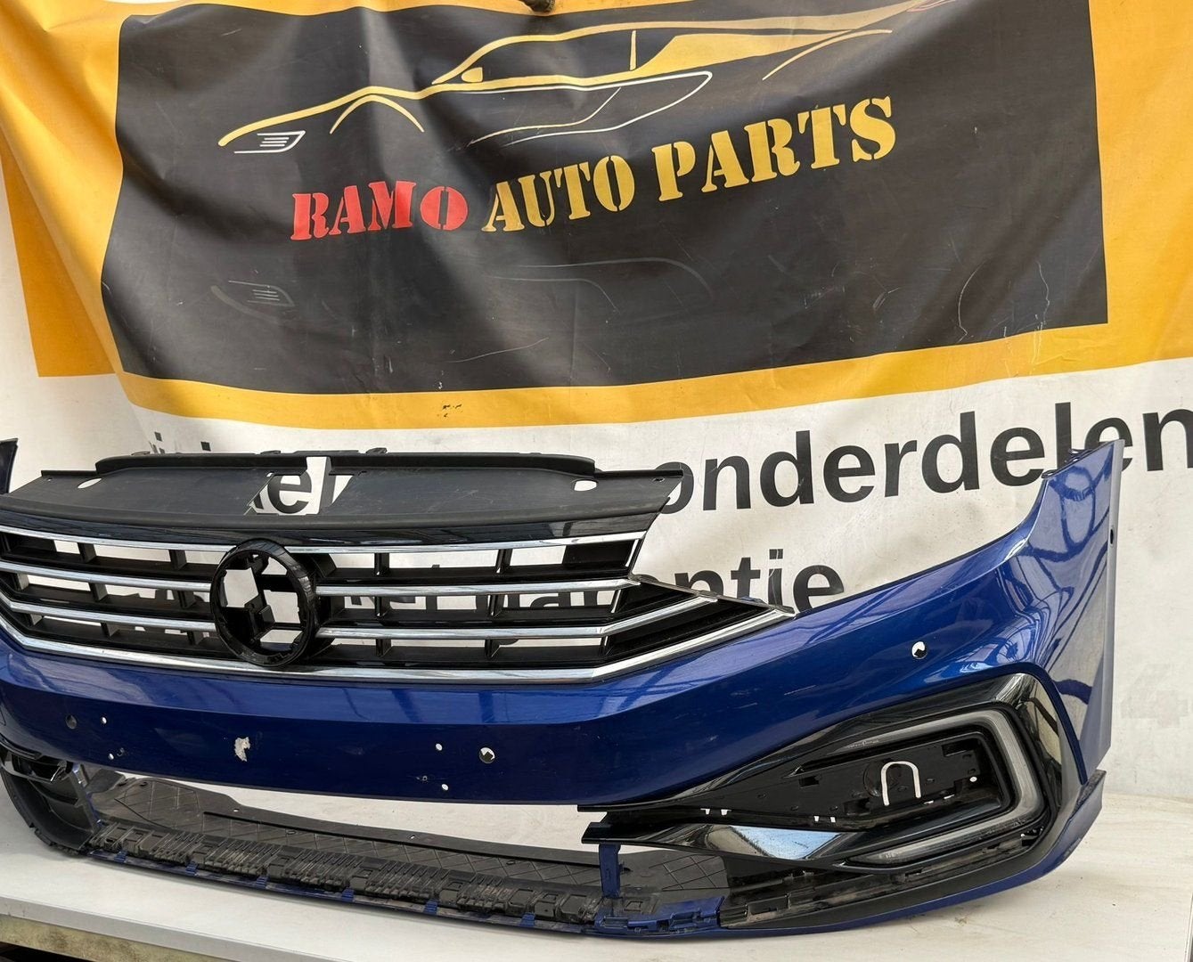 VOLKSWAGEN PASSAT B8 2014-2023 VOORBUMPER 3G0807217BG 202907, Auto-onderdelen, Gebruikt, -, -, Ophalen of Verzenden