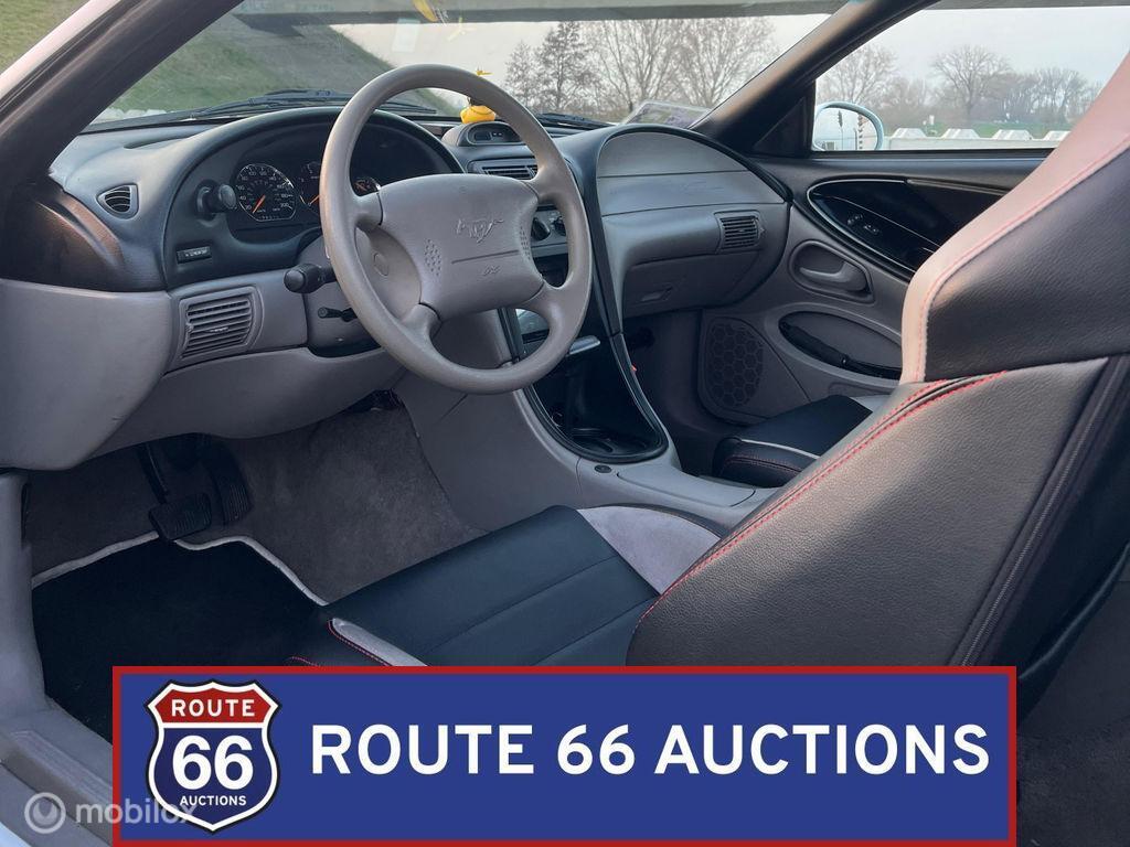 Ford Mustang SN95 Coupe | 1996 | Route 66 Auctions, Autos, Achat, Entreprise, Boîte manuelle, Autre carrosserie