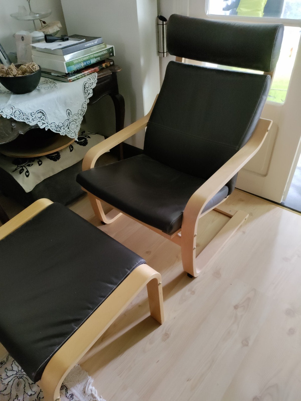 Canapé en cuir marron + pouf, Enlèvement