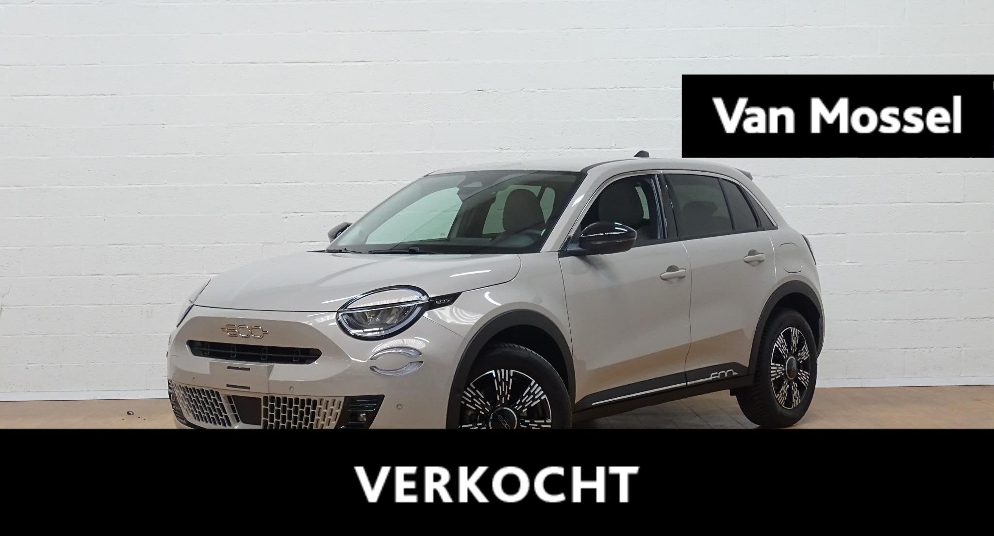 Fiat 600e 600e 54 kWh La Prima, Auto's, Fiat, Bedrijf, Te koop, 600E, Airbags, Airconditioning, Automatische klimaatregeling, Bluetooth