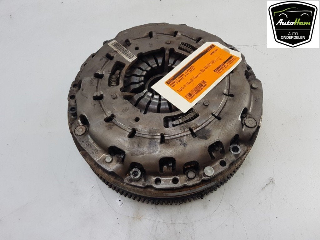 VOLANT MOTEUR BI-MASSE BMW 1 serie (F20) (01-2010/06-2019), Autos : Pièces & Accessoires, Dhr. J. Ham, Administratie@autoham.nl