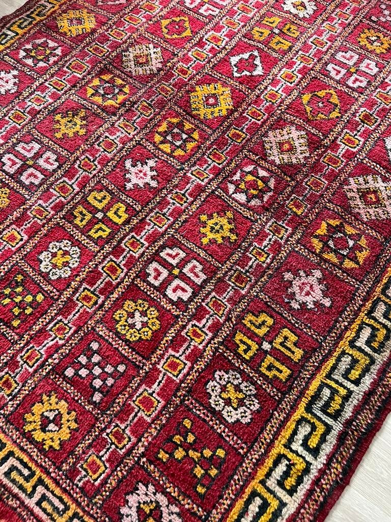 Tapis marocain en laine 100% fait main, Huis en Inrichting, Stoffering | Tapijten en Vloerkleden, Zo goed als nieuw, Ophalen