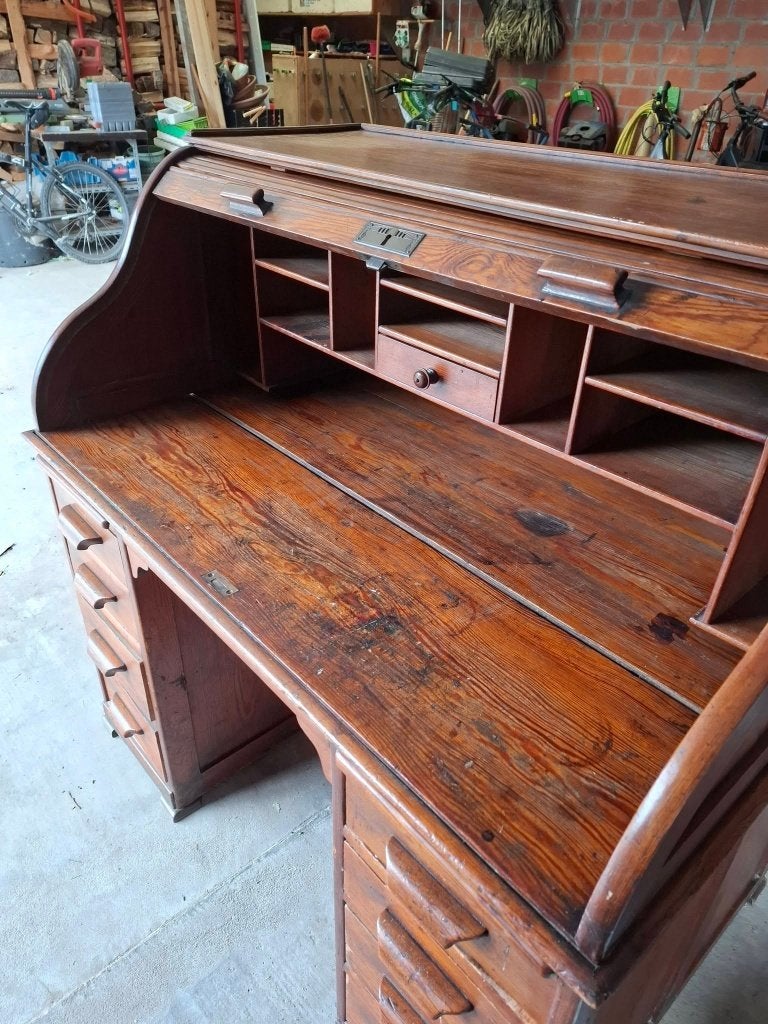 bureau met rolluik (antiek/oud), Ophalen