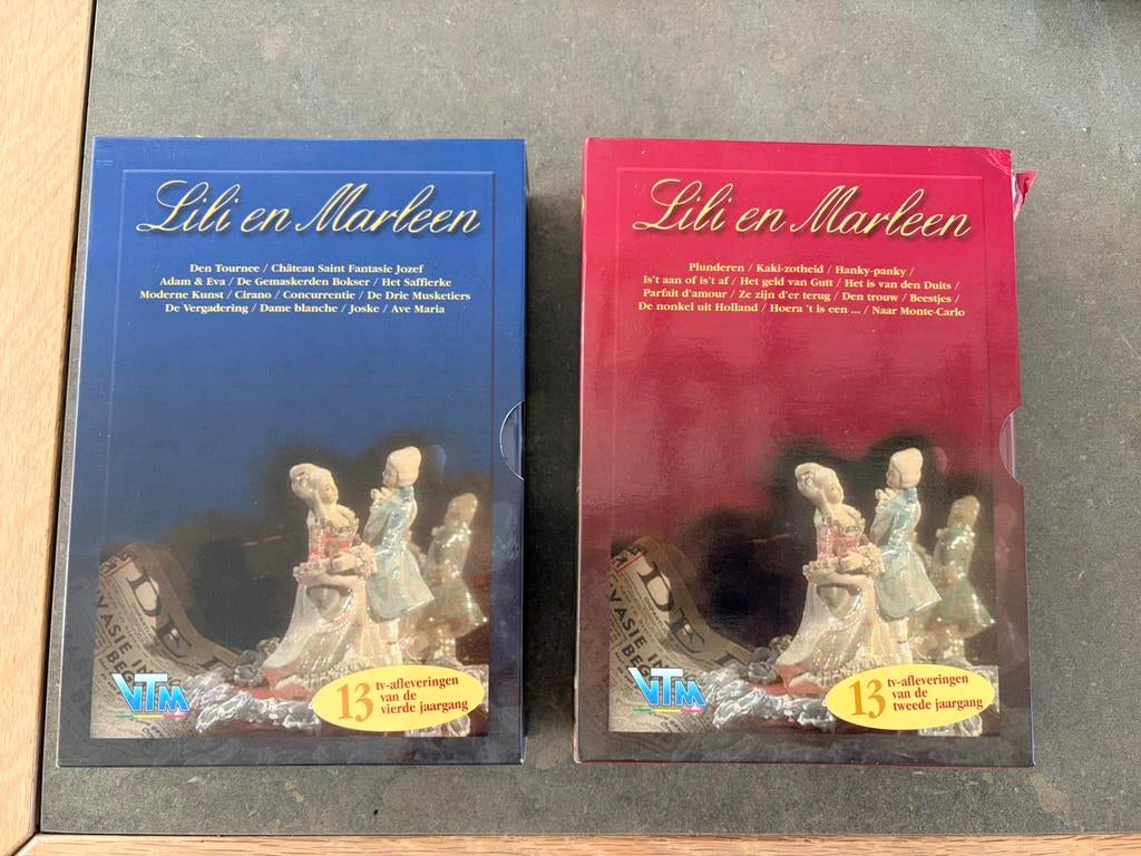 DVD-boxen Lili en Marleen Seizoen 2 en 4, Enlèvement ou Envoi, Coffret, Comme neuf, Comédie
