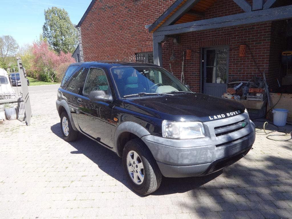 Land Rover Freelander, Autos, Achat, 2000 kg, Boîte manuelle, 5 places