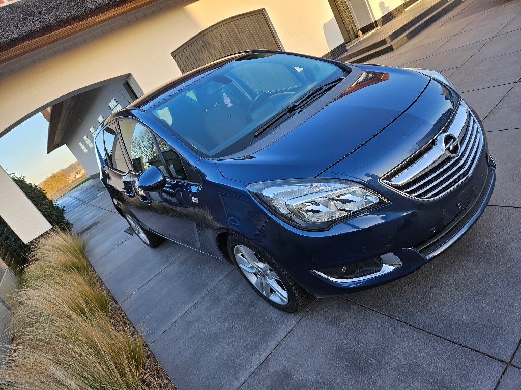 Opel Meriva Turbo Essence 2017 Euro 6b En parfait état !, Autos, Achat, Euro 6, Boîte manuelle, Capteur de lumière