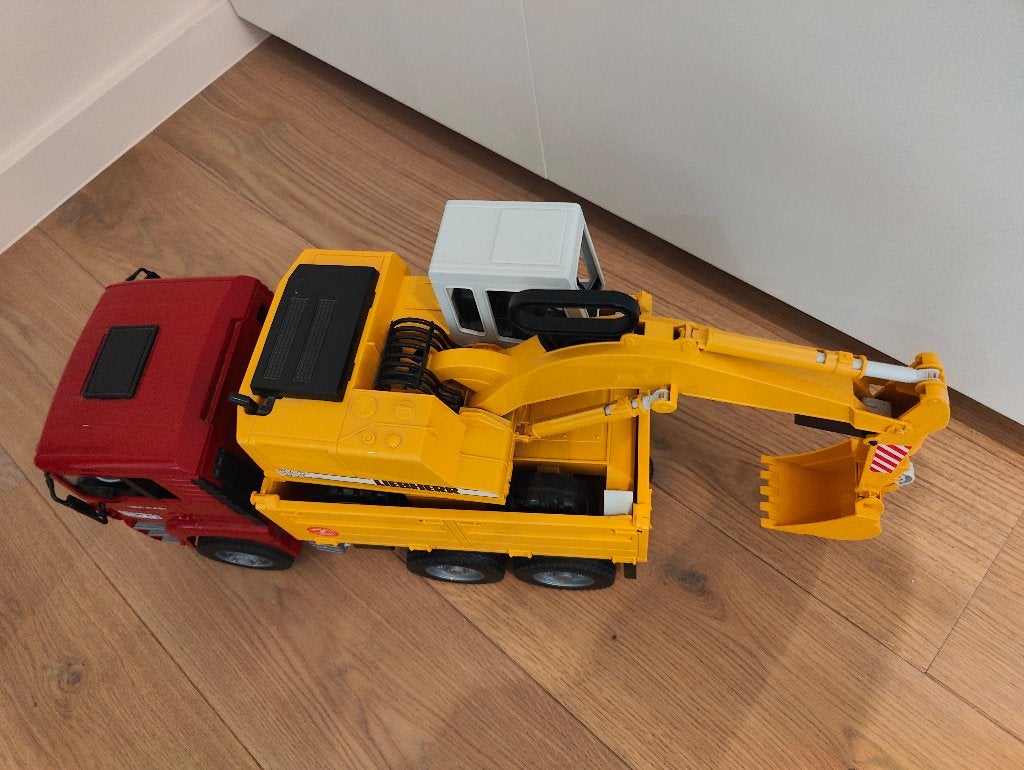 Bruder, Ophalen, Zo goed als nieuw