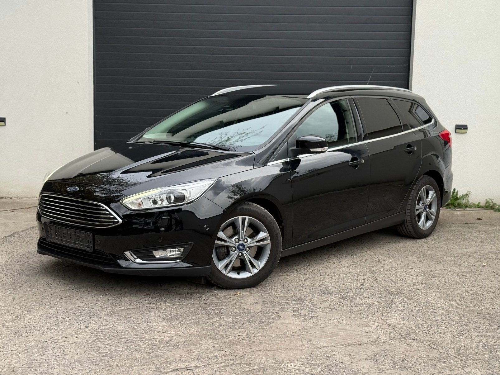 FORD FOCUS 2.0 TDCI TITANIUM 150 CH BREAK AUTOMATIQUE EURO 6, Auto's, Zwart, Bedrijf, 5 deurs, Te koop