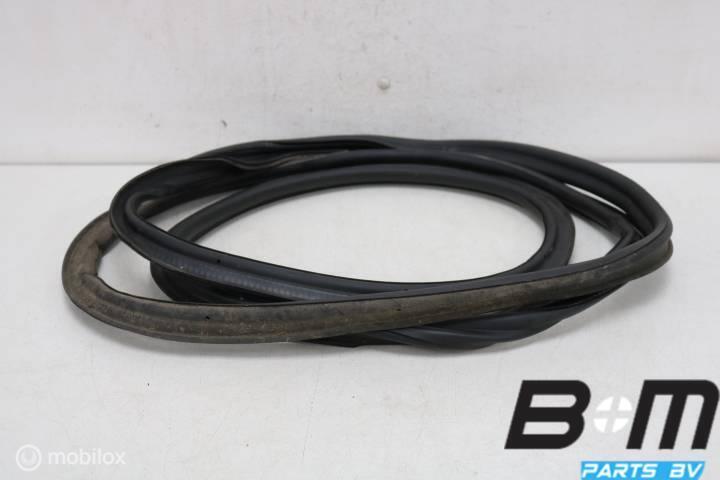Achterkleprubber VW Golf 6 5K6867913, Gebruikt