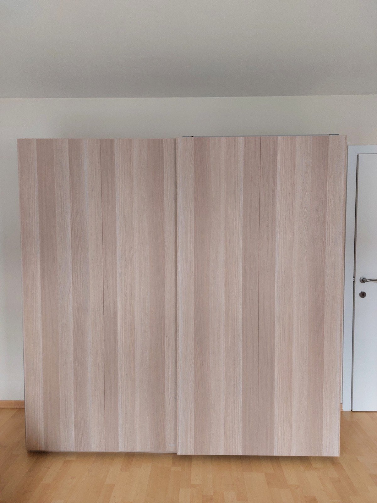 Ikea Pax schuifkast, Enlèvement