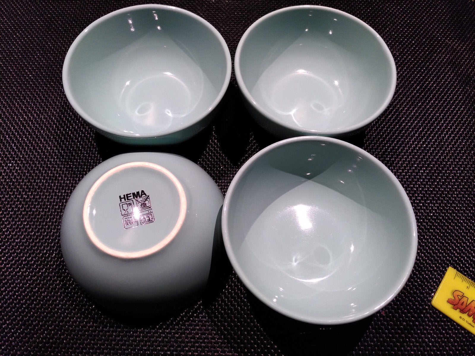 4 groenblauwe kommetjes Hema, Enlèvement