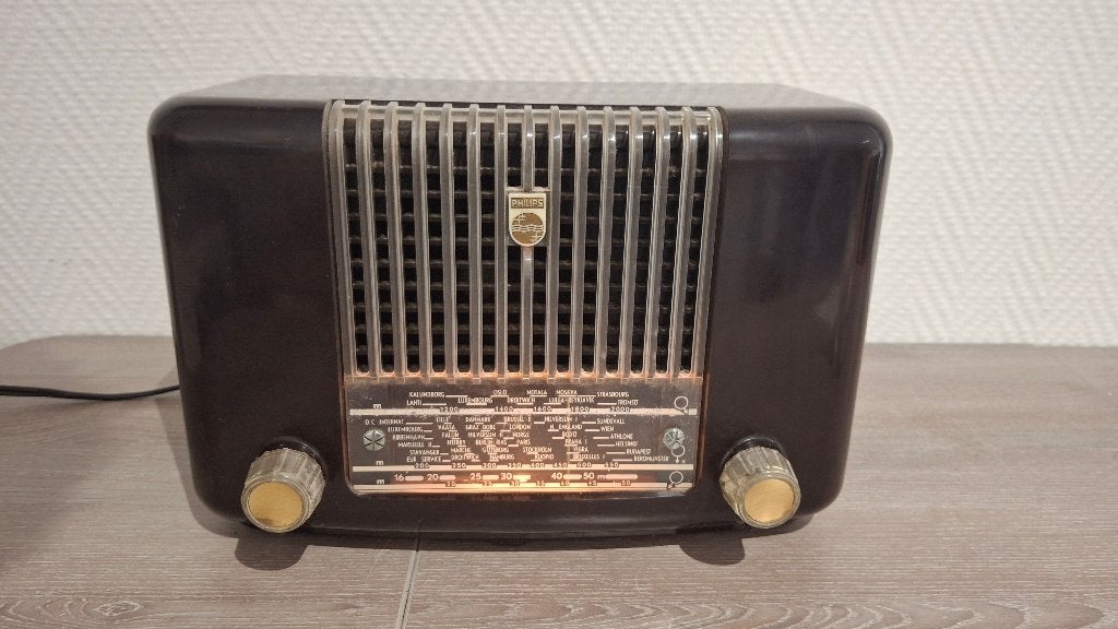 Radio Philips, Antiek en Kunst, Ophalen of Verzenden