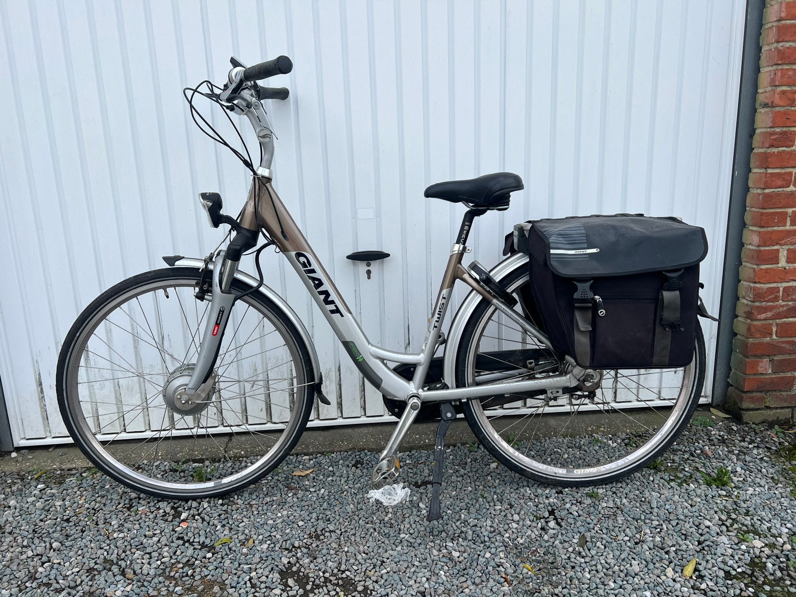 Elektrische fiets giant met 2 baterijen, Ophalen, Zo goed als nieuw, Giant